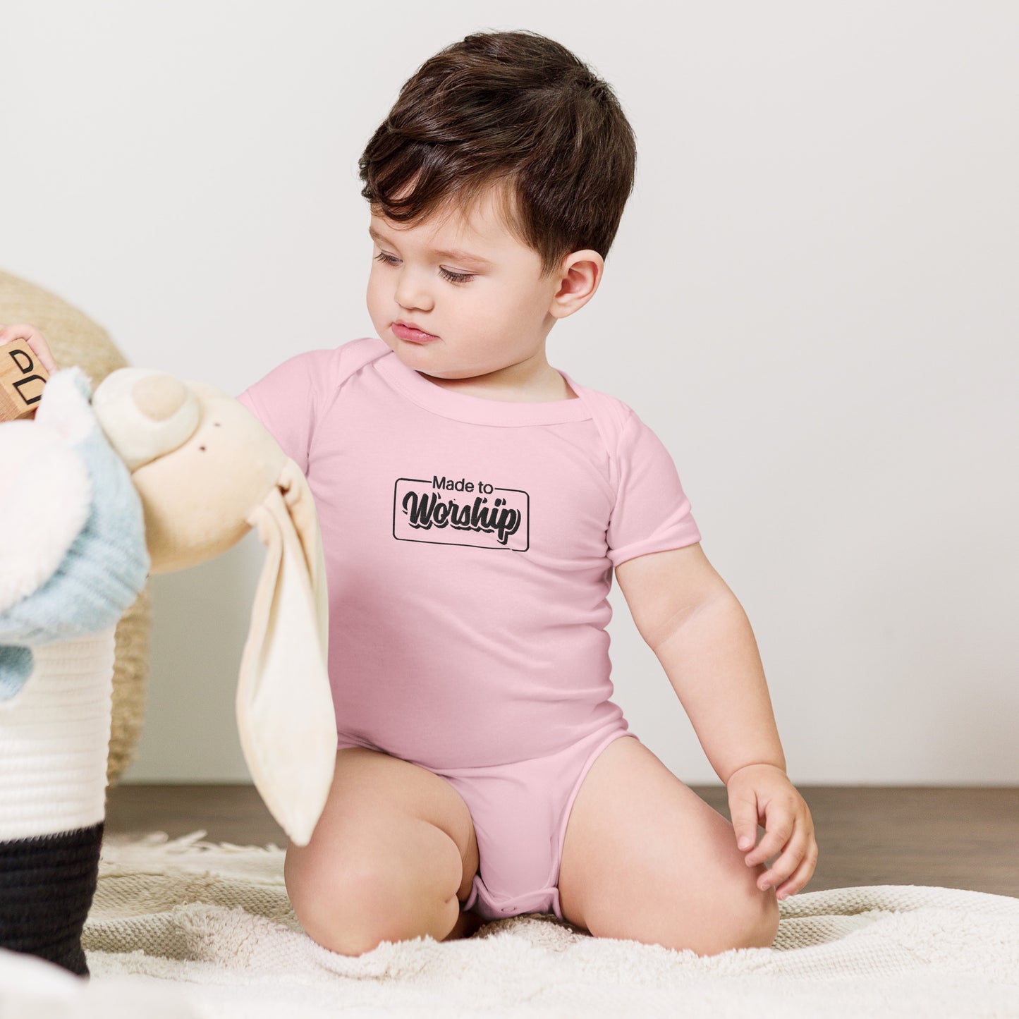 Made TO Worship Psalm 95: 1 Short Sleeve Baby Bodysuit